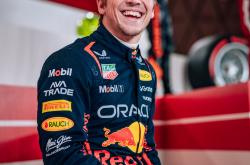 开云体育APP下载-红牛车队绝杀索伯车队，勒克莱尔状态火热