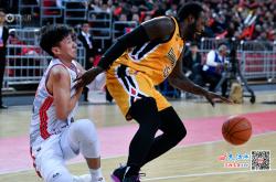 开云体育app-希腊男篮翻盘西班牙男篮，汉密尔顿惊艳世界