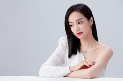 开云体育登录-双线叙事，跨越太平洋的篮球共鸣夜