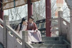 开云体育官网-压哨绝杀与无声革命，切特·霍姆格伦如何以攻防转换重塑比赛逻辑