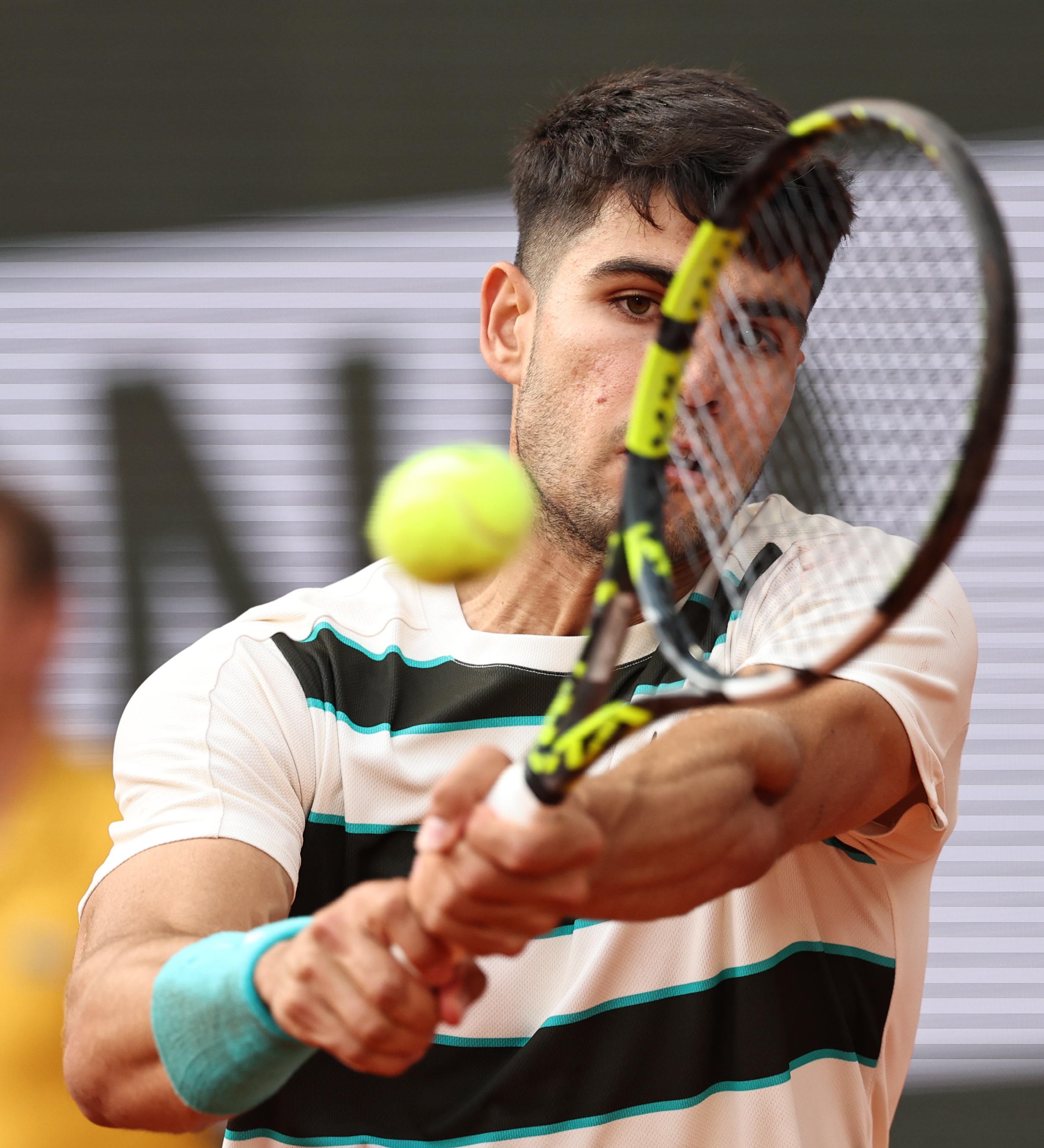 包含欧洲网球队绝杀德国网球队，阿尔卡拉斯爆发神勇的词条