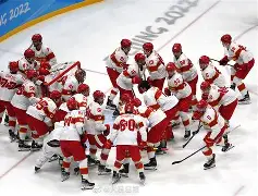 终极对抗！冰球战火再次点燃