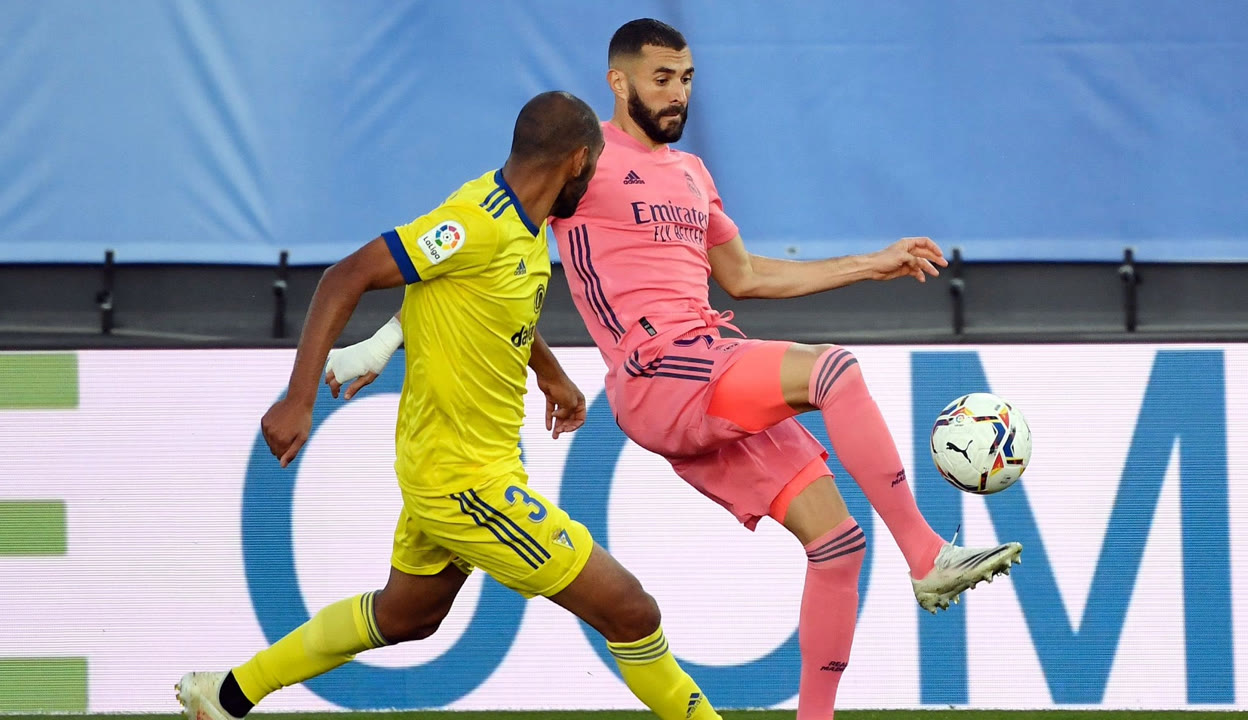 关于墨西哥碾压丹麦，本泽马高光表现的信息