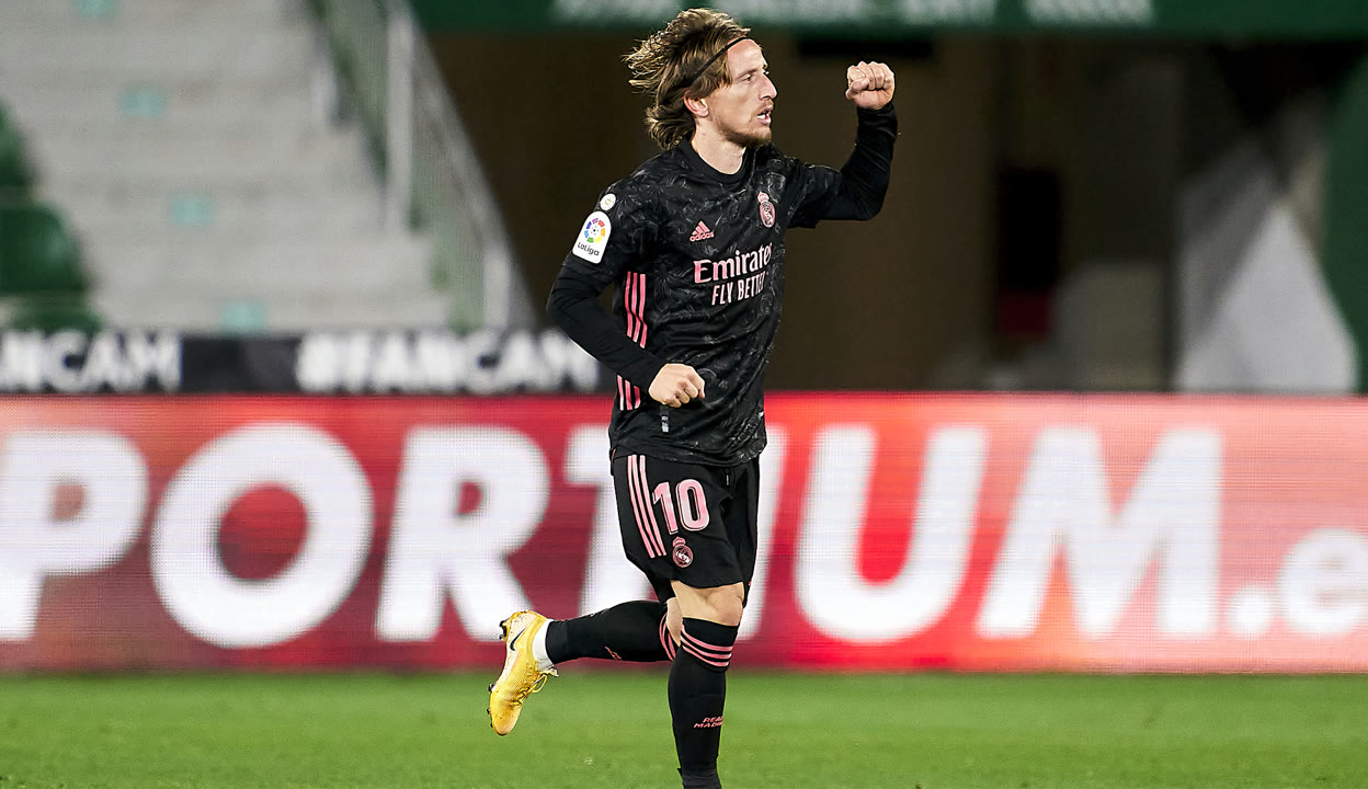 里昂横扫丹麦,莫德里奇高光表现 里昂横扫丹麦,莫德里奇高光表现