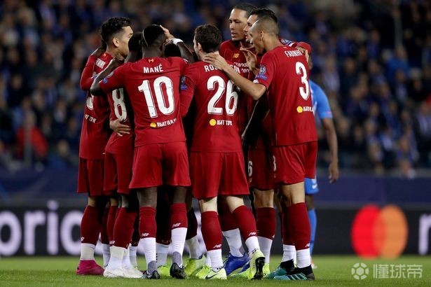 巴黎绝杀日本,范戴克统治全场 巴黎绝杀日本,范戴克统治全场