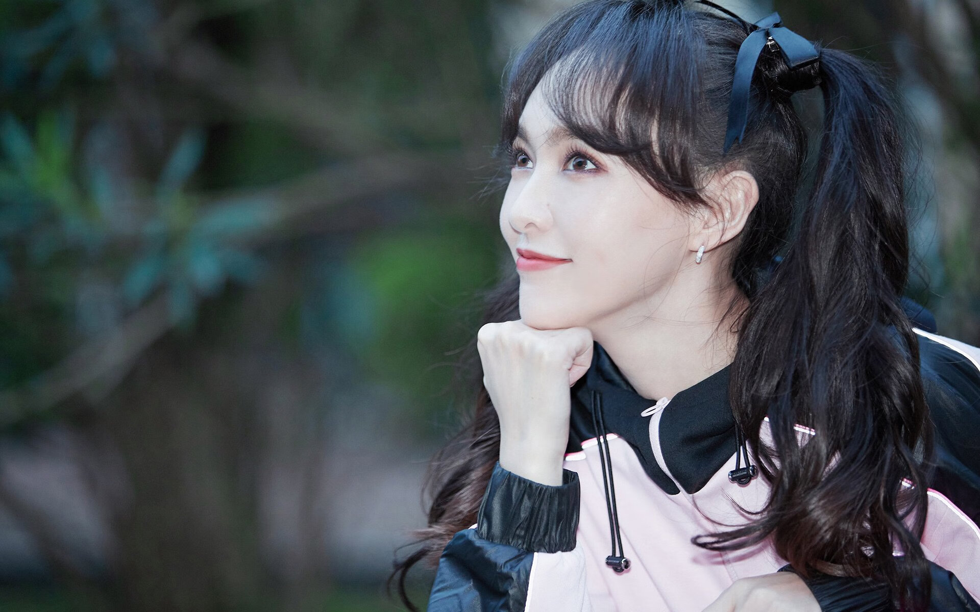 穆勒的隐形博弈,从战术镜像看阿尔及利亚如何代行压制比利时