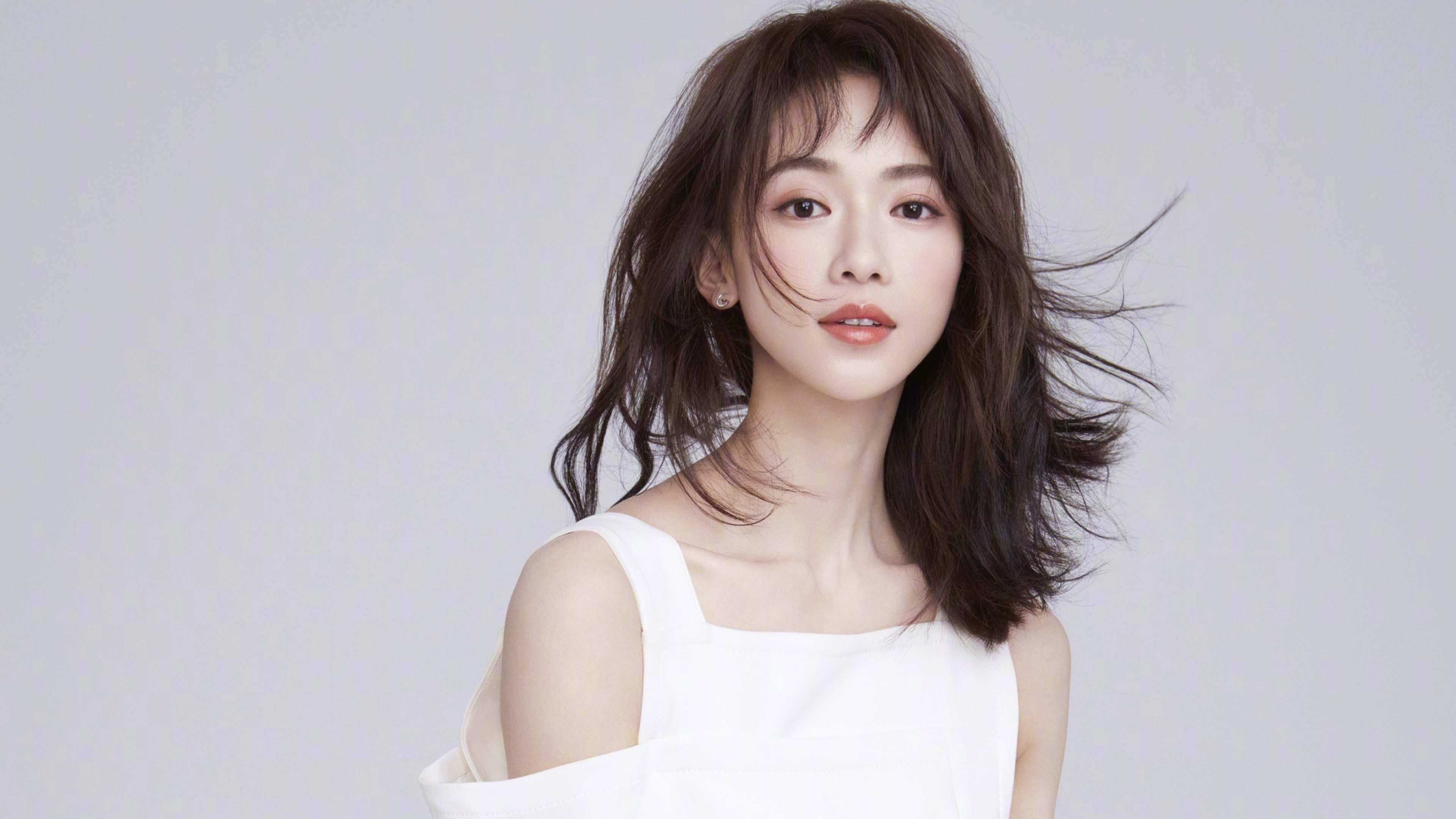 接管者联盟，当塔图姆完成升级，哈登在另一个赛场竞速