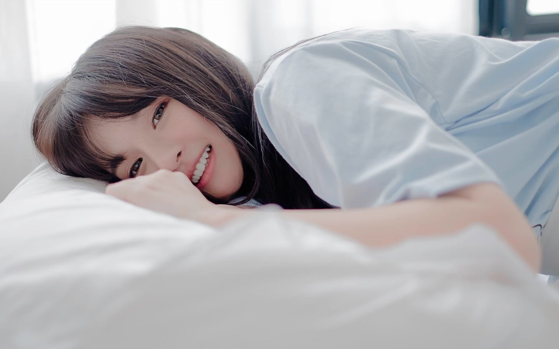 当达芬奇遇见爱默生，一场被说书人提前终结的思想对决赛